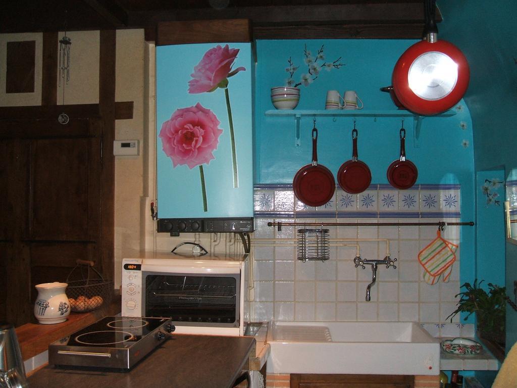 Le Petit Logis De Tinteniac Angers Room photo