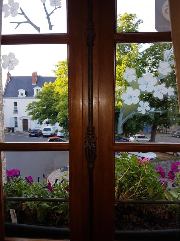 Le Petit Logis De Tinteniac Angers Exterior photo
